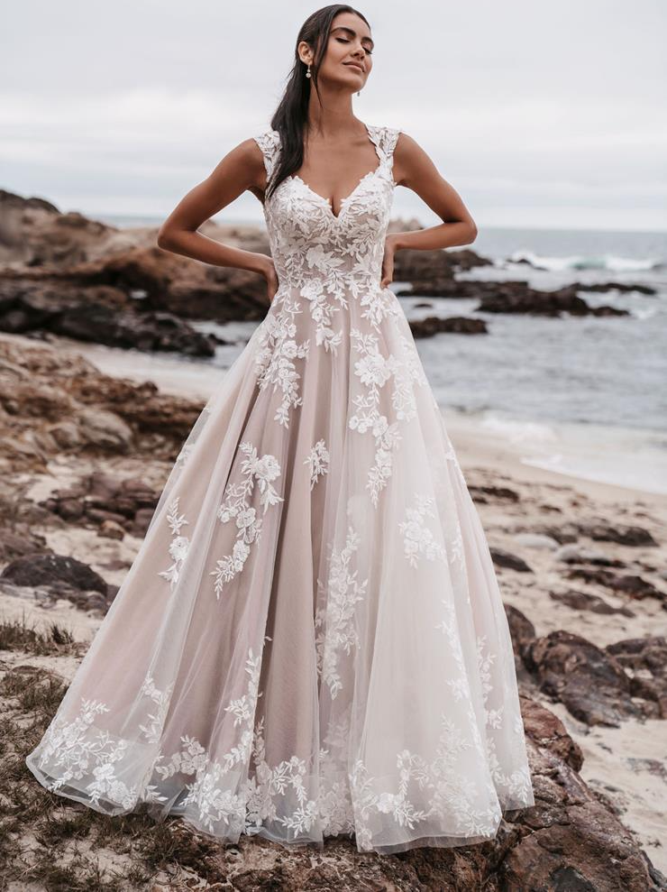 Wedding Dress Shopping During The Holidays Image